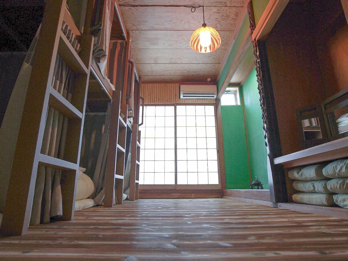 Guest House Kadoyasu Kanazawa Buitenkant foto